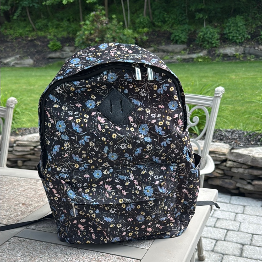 Wild Fable Black Floral Backpack